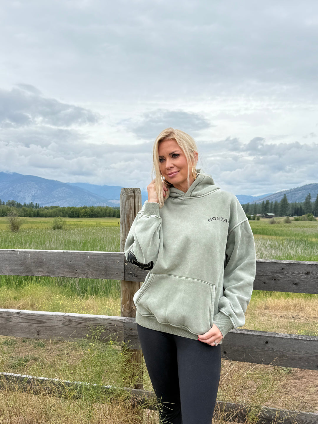 Olive Montana Hoodie with kangaroo pouch and hood