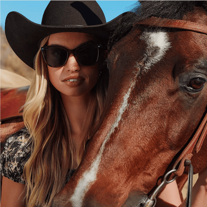 DIFF x Yellowstone Beth III Sunglasses – Sequoia + G15 Polarized - Timber &amp; Velvet Boutique