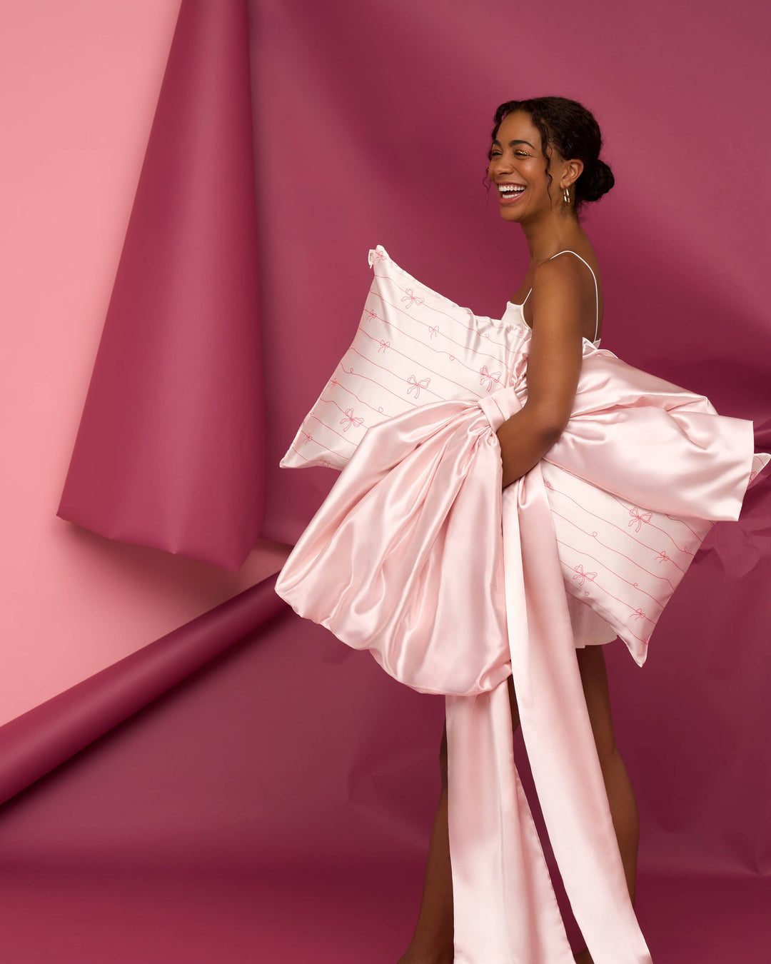 Kitsch Holiday Satin Pillowcase