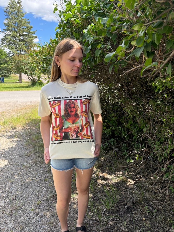 Jennifer Coolidge "Makes Me Want a Hot Dog" Graphic Tee - Timber &amp; Velvet Boutique