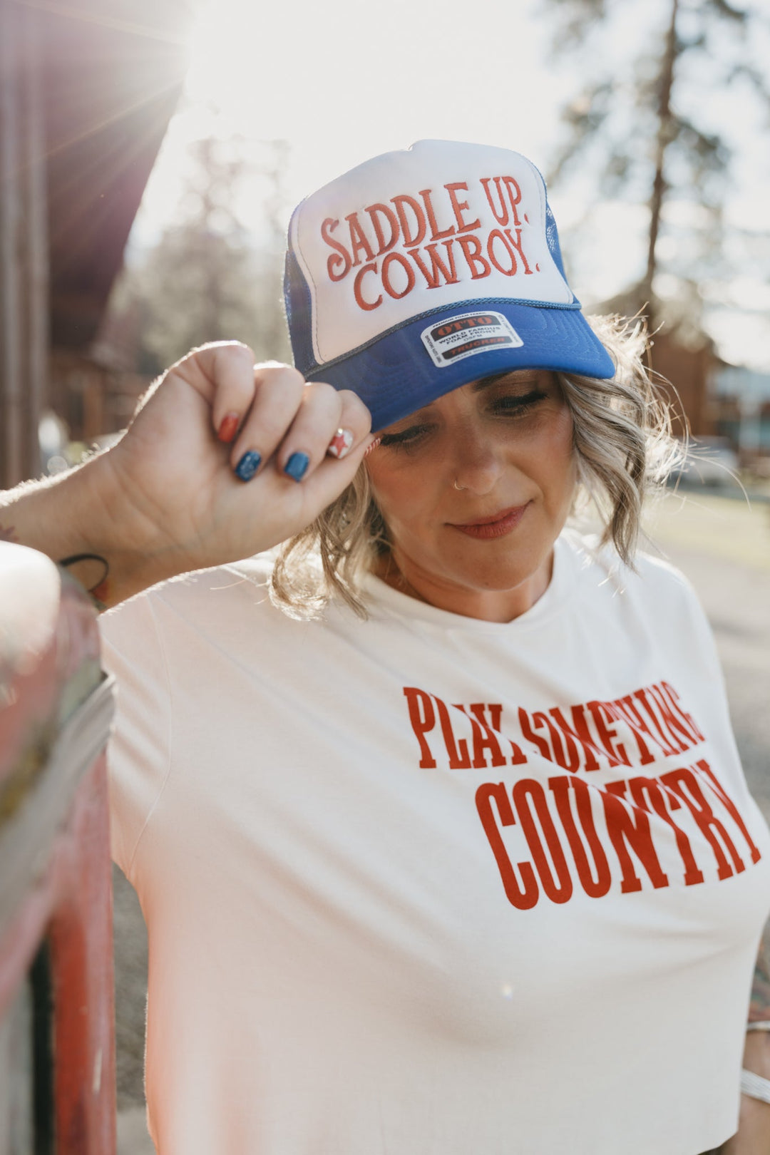 "Play Something Country" Cropped Graphic Tee: Nashville-Inspired White & Red Crop Top - Timber & Velvet Boutique