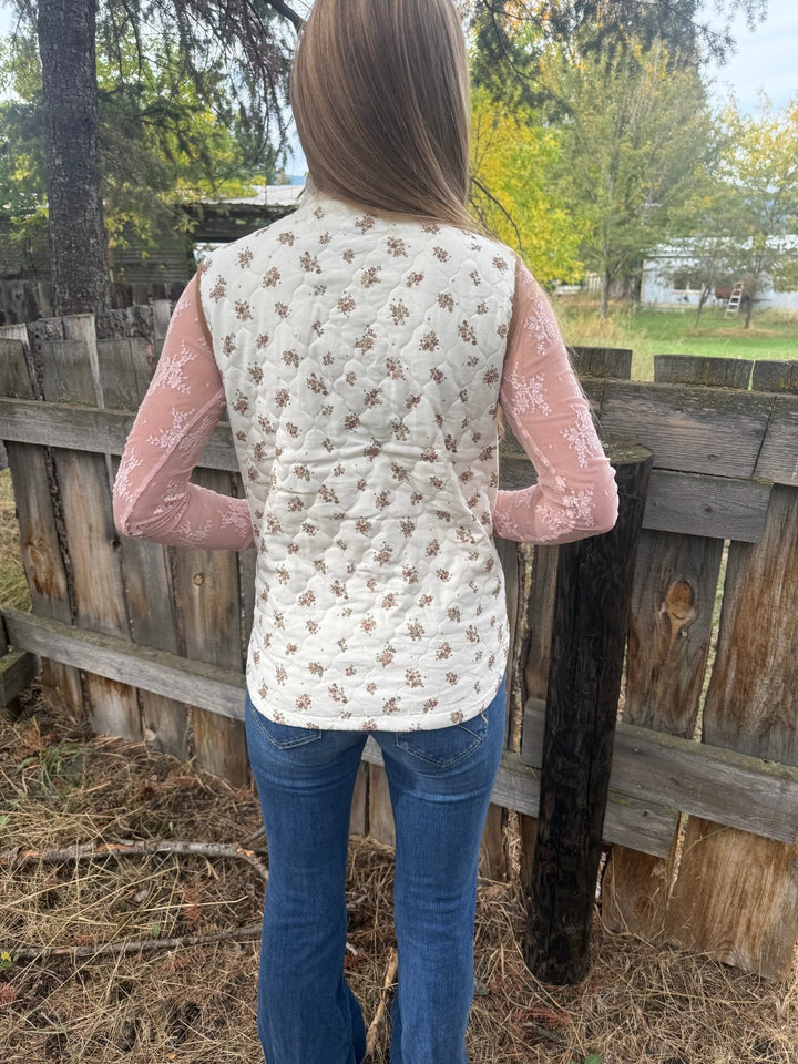 Taylor Ditsy Floral Quilted Mock Neck Vest - Timber &amp; Velvet Boutique