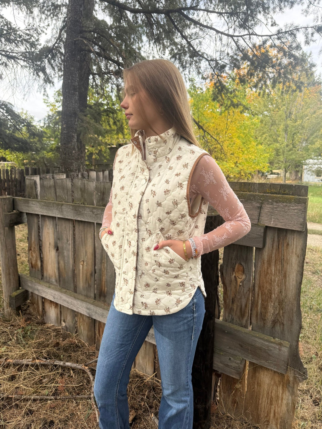 Taylor Ditsy Floral Quilted Mock Neck Vest - Timber &amp; Velvet Boutique