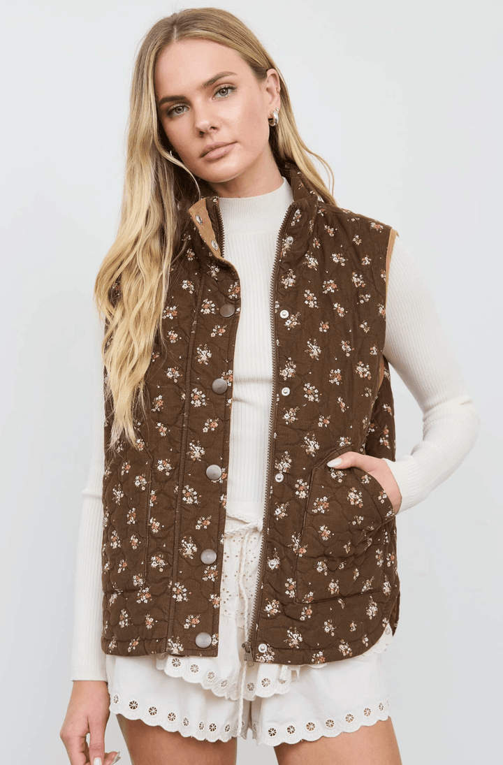 Taylor Ditsy Floral Quilted Mock Neck Vest - Timber &amp; Velvet Boutique