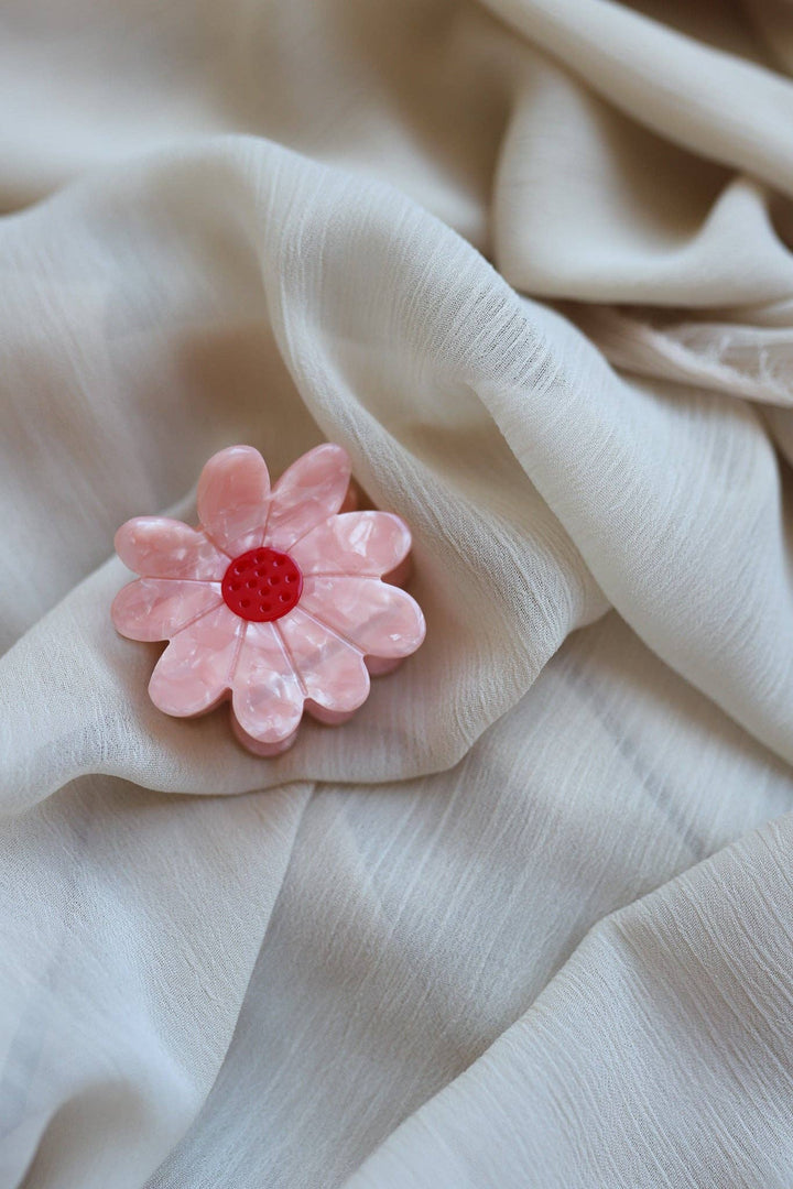 The Flower Claw - Timber &amp; Velvet Boutique