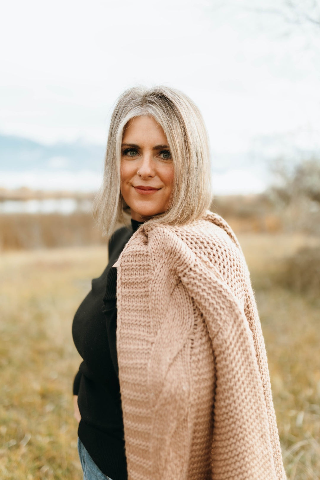 The Hearthside Cardigan - Timber &amp; Velvet Boutique