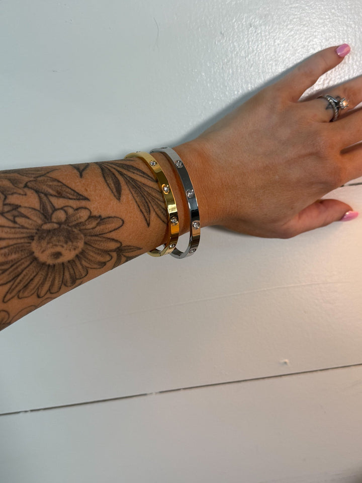 The Luxe Radiance Bangle - Timber &amp; Velvet Boutique