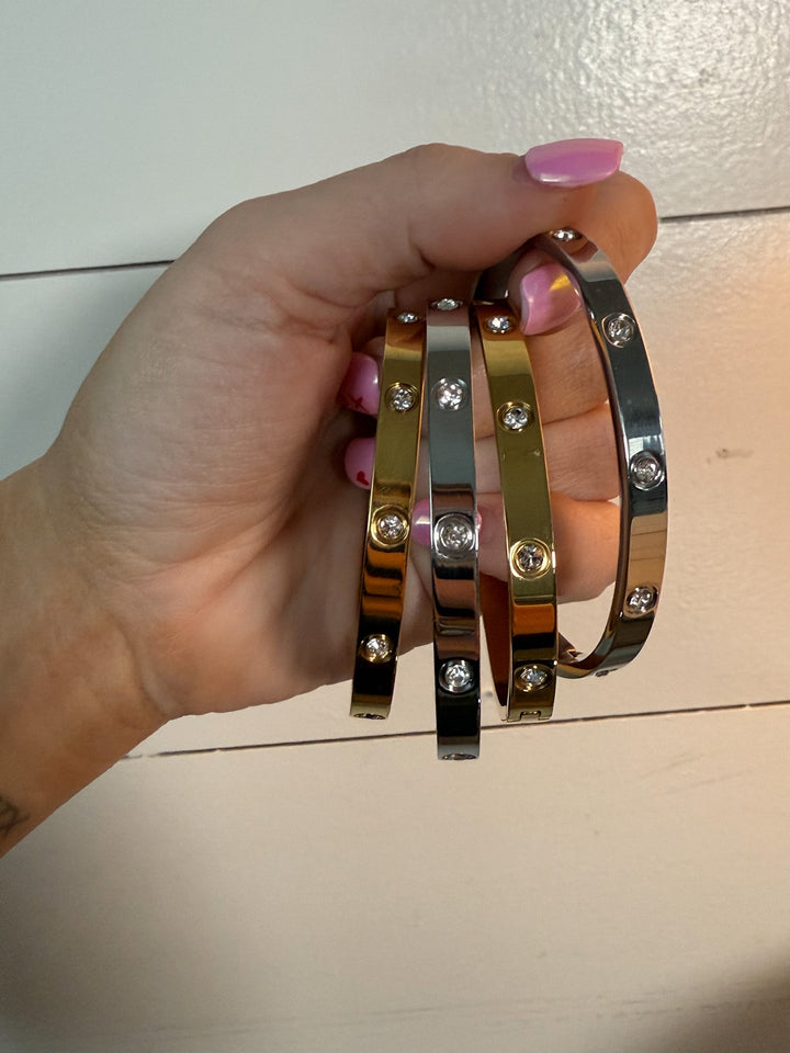 The Luxe Radiance Bangle - Timber &amp; Velvet Boutique